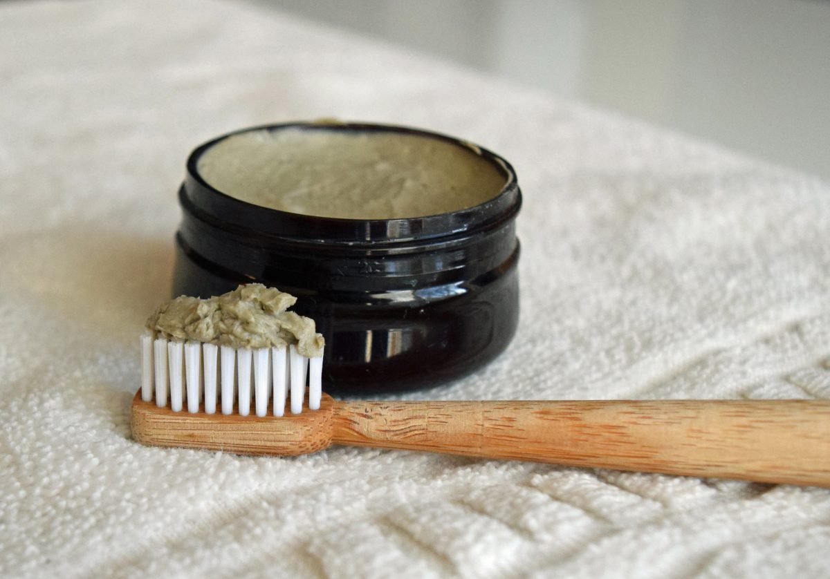 Homemade Toothpaste Made with Bentonite Clay & Coconut Oil