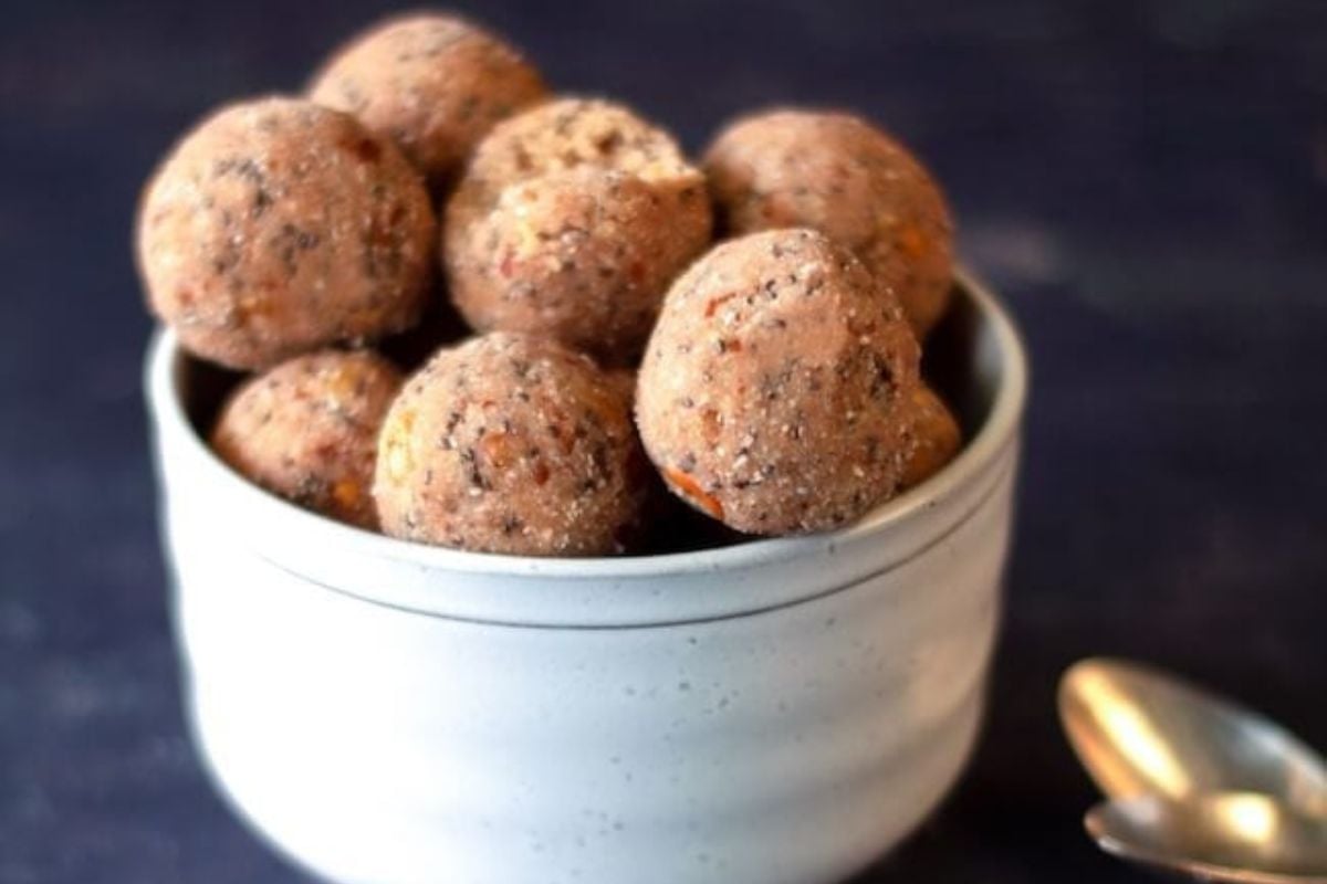 Peanut Butter Keto protein bars - Soccer Mom