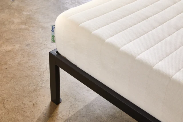 Sleep on Latex Pure Green Mattress