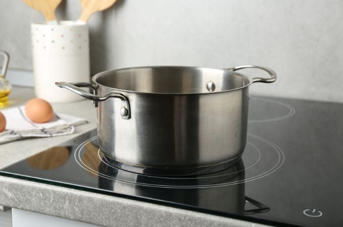 stainless pan on induction stove